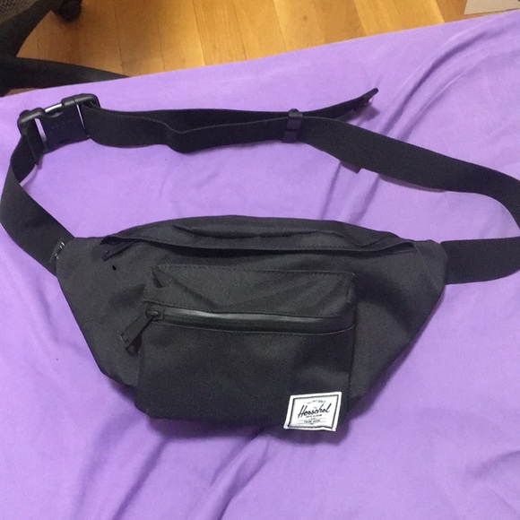 Herschel Supply Company Other - New Herschel fanny bag